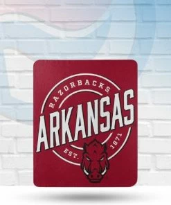 Northwest Blankets Arkansas Razorbacks Fleece Throw Blanket