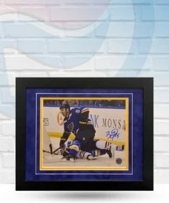 Fan Cave Sports Autographed Memorabilia Barret Jackman St Louis Blues Autographed Framed 8x10 - COA