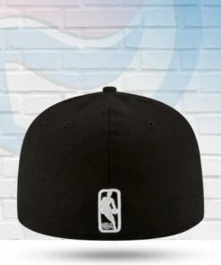 New Era Boston Celtics Black And White 59FIFTY Fitted Hat