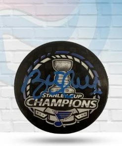 Fan Cave Sports Brett Hull St Louis Blues Autographed Stanley Cup Champions Logo Puck - PSA Autographed Memorabilia