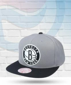 Mitchell & Ness Brooklyn Nets Mitchell And Ness Core Basic Snapback Hat Grey Hats