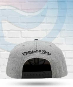 Mitchell & Ness Brooklyn Nets Mitchell And Ness Heather Underpop Snapback Hat