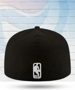 New Era Chicago Bulls Black And White 59FIFTY Fitted Hat