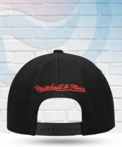 Mitchell & Ness Chicago Bulls Mitchell And Ness HWC Core Basic Snapback Hat