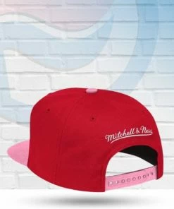 Mitchell & Ness Chicago Bulls Mitchell And Ness Sweetheart Two-Tone Red / Pink Snapback Hat