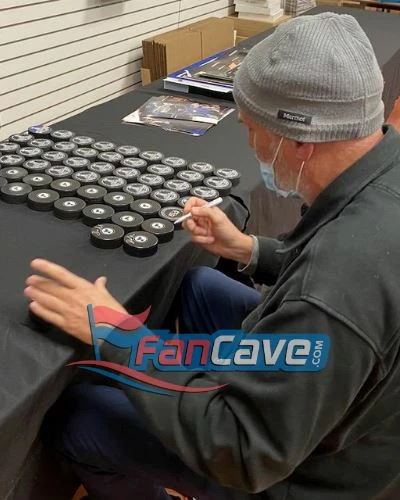 Fan Cave Sports Craig Berube, Doug Armstrong And Ryan O'Reilly St Louis Blues Triple Autographed Framed 11x14 - JSA Autographed Memorabilia 5 Fan Cave Sports Craig Berube, Doug Armstrong And Ryan O'Reilly St Louis Blues Triple Autographed Framed 11x14 - JSA Autographed Memorabilia