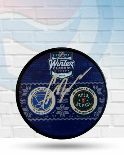 Fan Cave Sports Craig Berube St Louis Blues Autographed 2022 Winter Classic Dueling Logo Puck- COA Autographed Memorabilia 1 Fan Cave Sports Craig Berube St Louis Blues Autographed 2022 Winter Classic Dueling Logo Puck- COA Autographed Memorabilia