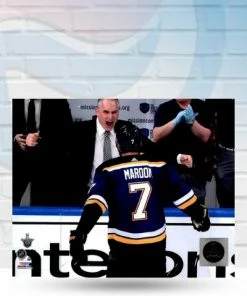 Fan Cave Sports Craig Berube St Louis Blues Unsigned Celebration 8x10 Licensed Photo W/ Maroon Clearance