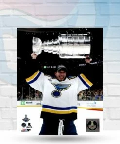 Fan Cave Sports Jordan Binnington St Louis Blues UNSIGNED Photo: 2 Sizes Available Collectibles