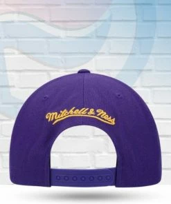 Mitchell & Ness Hats Los Angeles Lakers Mitchell And Ness Core Basic Snapback Hat