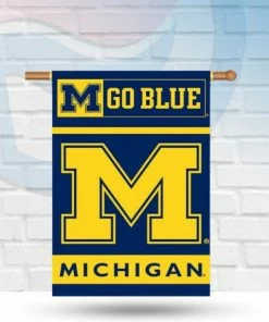 Michigan Wolverines 28" X 40" Vertical Flag Clearance