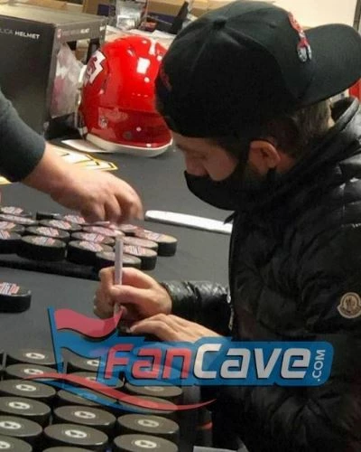 Fan Cave Sports Mike Hoffman St Louis Blues Autographed Logo Puck - JSA Autographed Memorabilia 2 Fan Cave Sports Mike Hoffman St Louis Blues Autographed Logo Puck - JSA Autographed Memorabilia