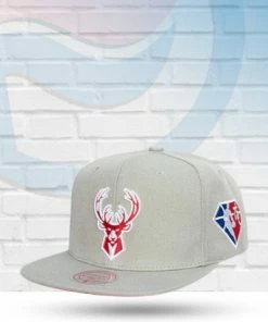 Mitchell & Ness Hats Milwaukee Bucks Mitchell And Ness 75th Anniversary Side Patch Snapback Hat