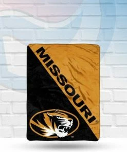 Northwest Missouri Tigers Super Plush Raschel Throw Blanket Blankets