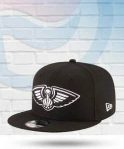 New Era New Orleans Pelicans Black And White 9FIFTY Snapback Hat Hats