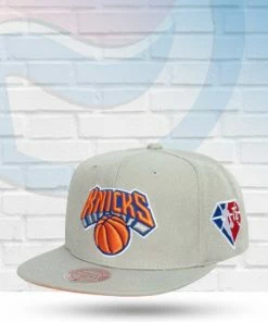 Mitchell & Ness New York Knicks Mitchell And Ness 75th Anniversary Side Patch Snapback Hat