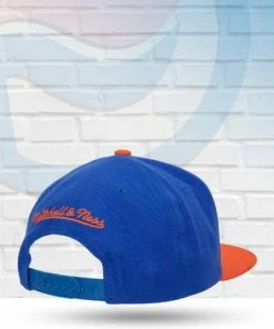 Mitchell & Ness New York Knicks Mitchell And Ness Two Tone Core Basic Snapback Hat Hats