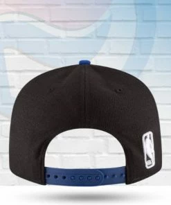 New Era New York Knicks Two Tone 9FIFTY Snapback Hat Hats