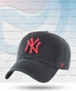 '47 Brand New York Yankees Black Clean Up Adjustable Hat