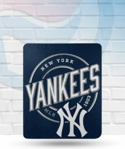 Northwest Blankets New York Yankees Fleece Throw Blanket 50x60