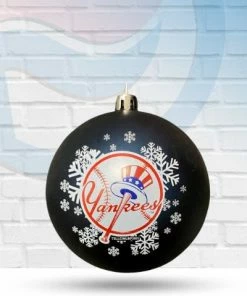 Michigan New York Yankees Round Shatterproof Christmas Tree Ornament