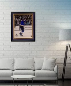 Fan Cave Sports Patrick Maroon St Louis Blues Autographed Framed 16x20 - COA Autographed Memorabilia