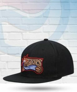Mitchell & Ness Philadelphia 76ers Mitchell And Ness Core HWC Black Snapback Hat