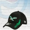 New Era Philadelphia Eagles 2021 Sideline Home Historic Logo 39THIRTY Flex Hat Hats