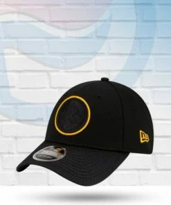 New Era Pittsburgh Steelers 2021 Sideline Road 9FORTY Stretch-Snap Adjustable Hat Hats