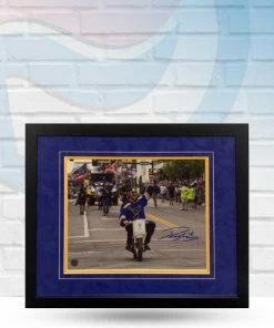 Fan Cave Sports Robert Thomas St Louis Blues Autographed Framed 11x14 - COA Autographed Memorabilia